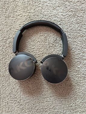 AKG Headphones c50